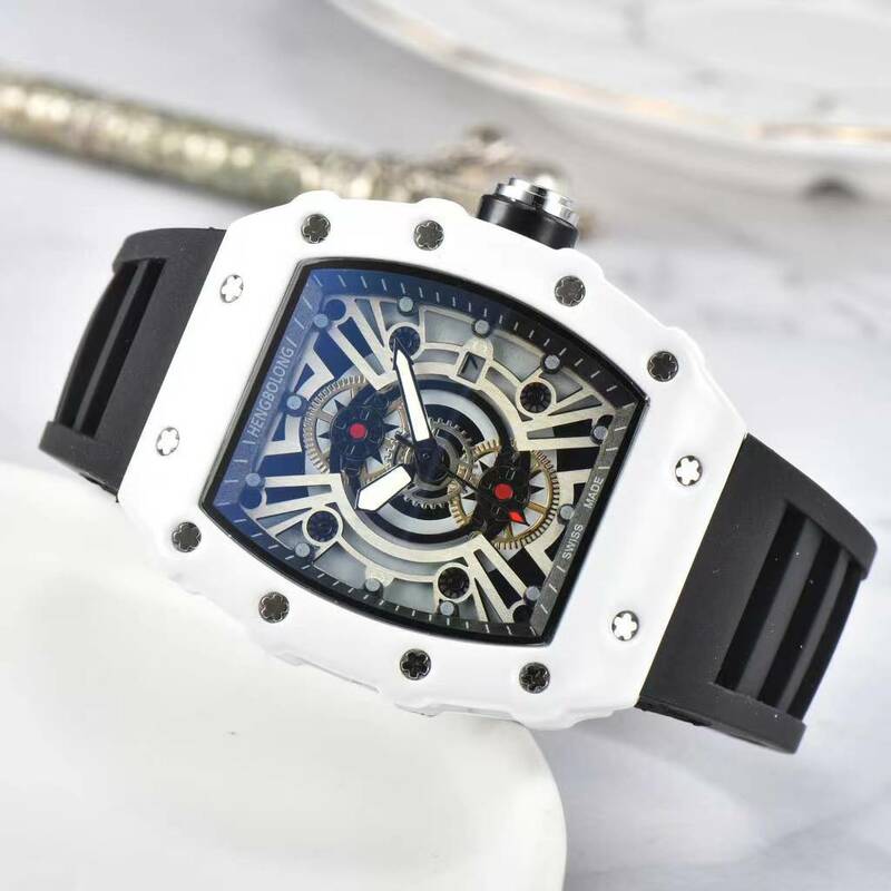 2024 nuovo orologio al quarzo da uomo personalità tendenza moda business hollow design calendario display orologio da uomo ciotola di alta qualità