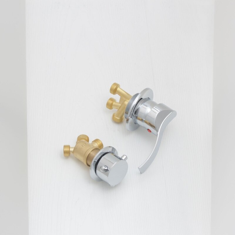 Válvulas mezcladoras de agua de latón únicas E5BB para bañera Control conveniente de agua fría y caliente