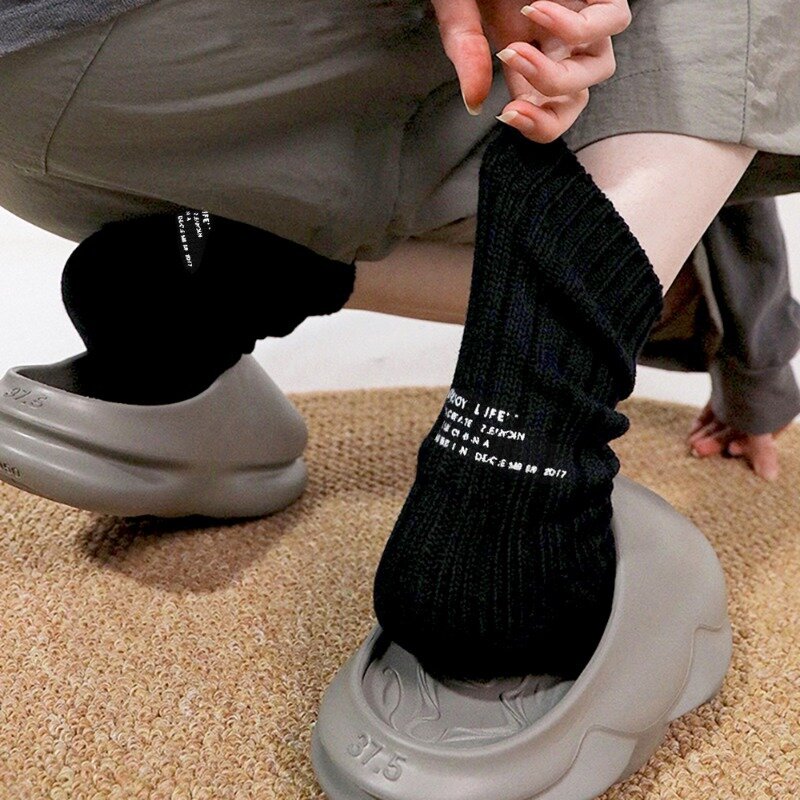 Мужские Винтажные носки средней длины с надписью, японские повседневные однотонные утепленные дышащие спортивные носки, осенне-зимние дизайнерские хлопковые носки