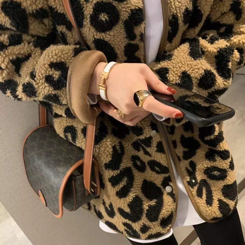 QNPQYX New Fashion Leopard Print Fur One-piece Short Jacket Women Spring and Autumn Korean Loose Casual Thick Tops