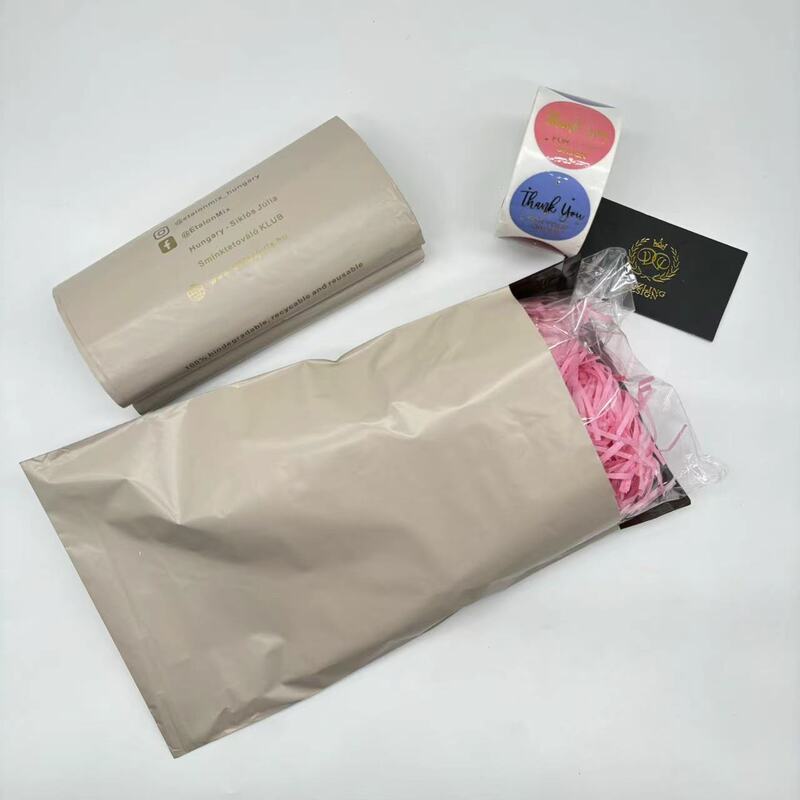 High Quantity Custom Logo Printing Eco-Friendly Biodegradable Poly Express Parcel Mailer Shipping Bags for Clothing