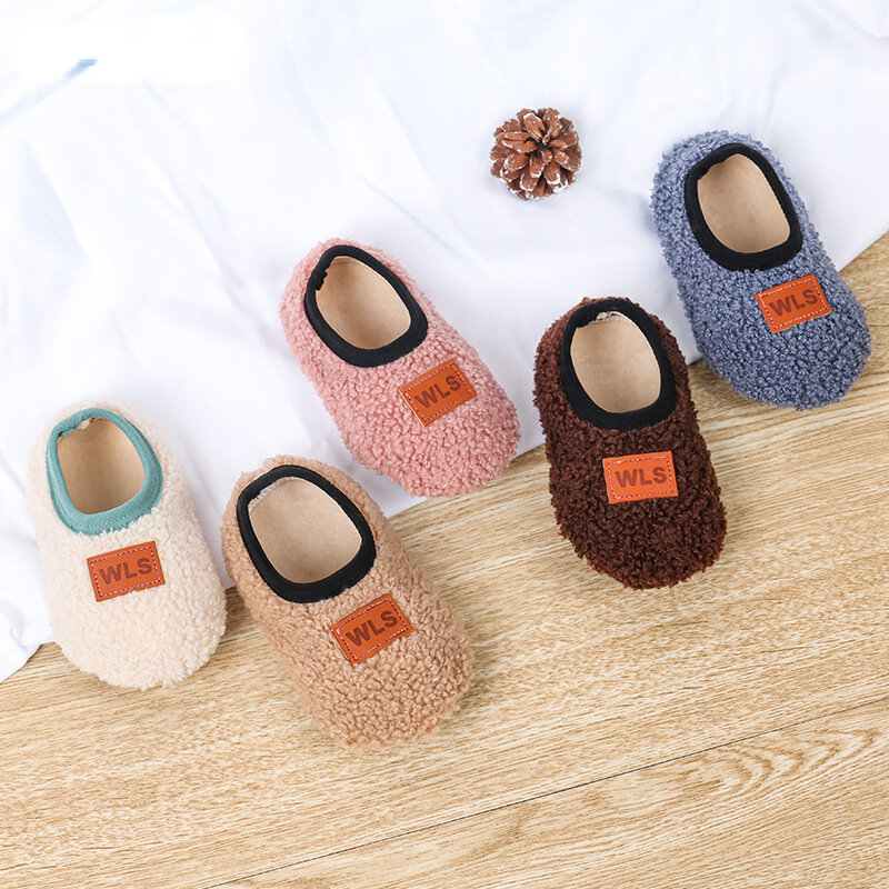 Sandal Bayi Lantai Anak-anak Musim Dingin Sepatu Anak Sekolah Dalam Ruangan Anti Selip Lembut Anak Laki-laki Perempuan Hangat Mewah Balita Bayi