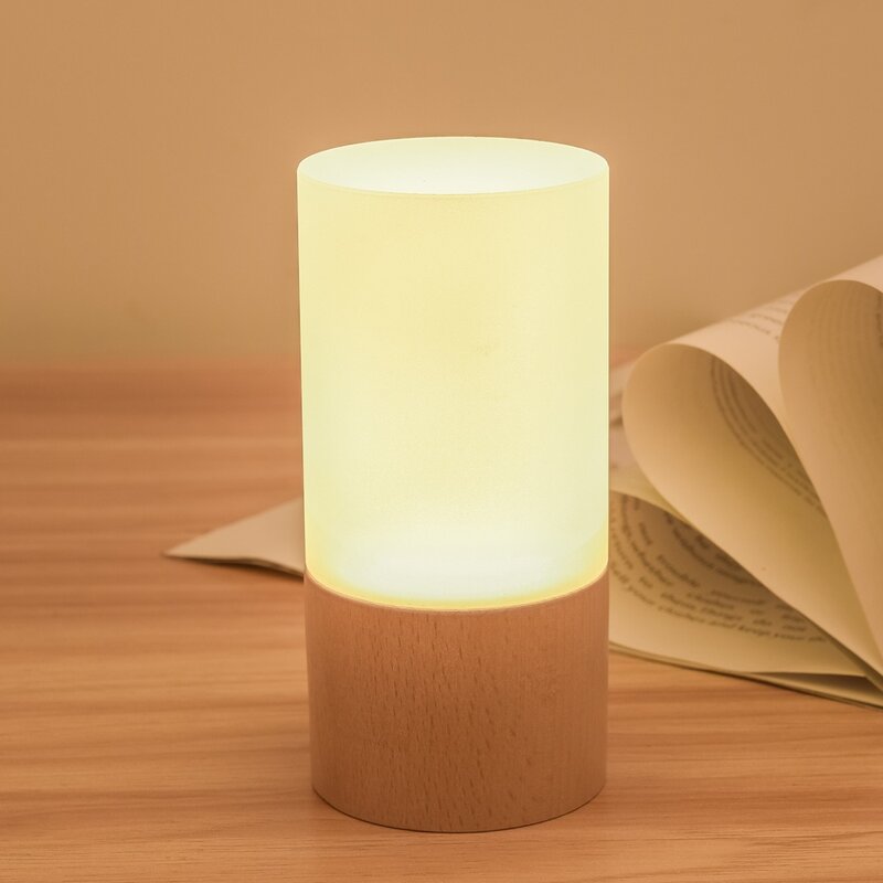 Lampka nocna LED z litego drewna, przyjazna dla oka dioda LED Naturalny buk Przyjazne dla środowiska, użycie USB, nowa fantazyjna inteligentna lampa biurkowa na prezent