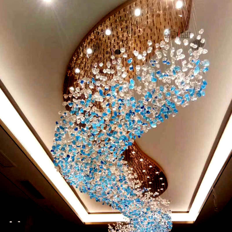 Piedras decorativas de cristal personalizadas para Hotel, candelabro de luz LED de techo para mesa de arena grande, lámpara colgante para departamento de ventas