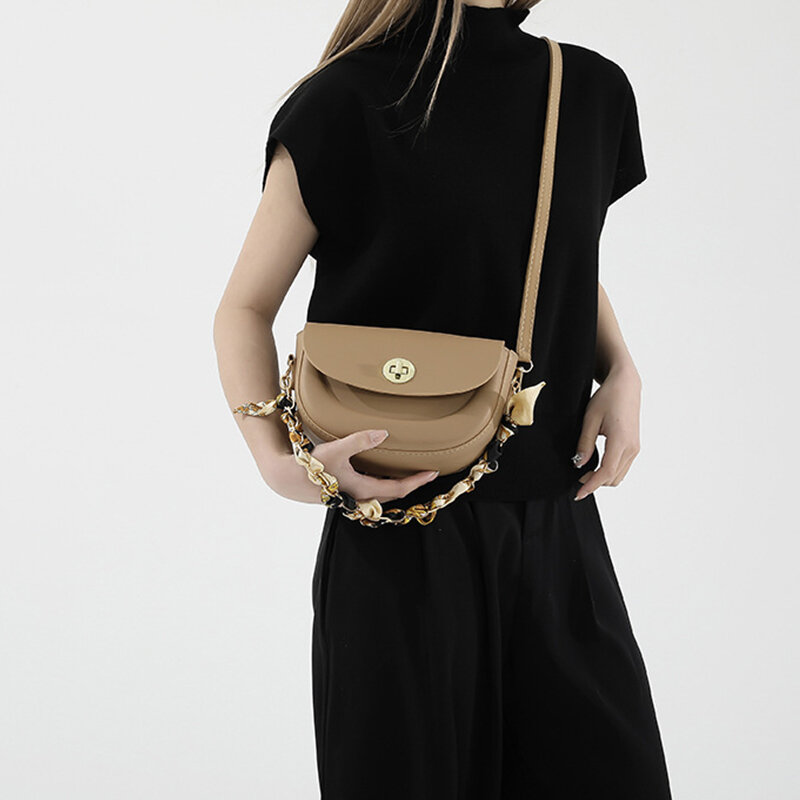 Moda Retro torba na łańcuszku damskie 2024 nowe modne torby Crossbody w kolorze cukierków z wszechstronnym popularne produkty torebek