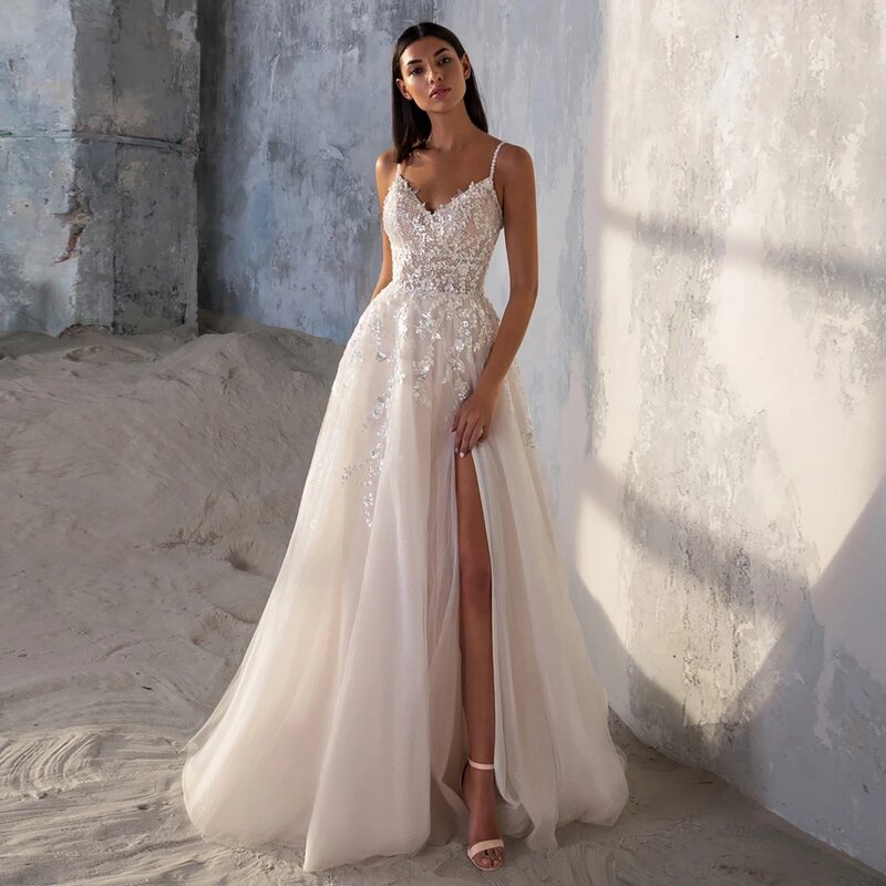 Sexy Sparkling Wedding Dresses Spaghetti Straps V Neck Sequined Lace High Slit Soft Tulle Bridal Gowns Backless Robes De Mariée