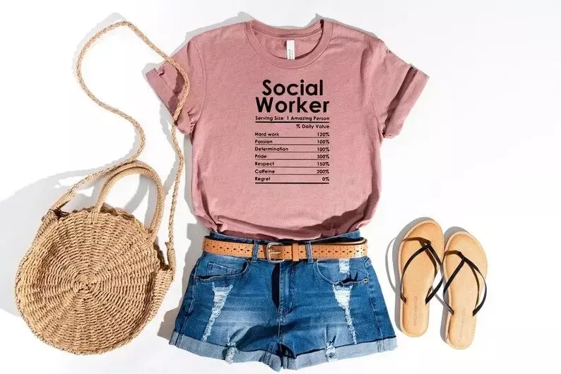 T-shirt unisexe à manches courtes et col rond, chemise de travailleur social, chemises de valeur nutritive, cadeaux de travailleur social, 100% coton
