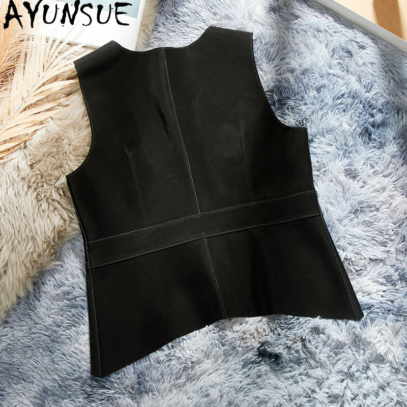 Yunsue-女性のための本革のシープスキンジャケット,ノースリーブ,韓国のファッションジャケット,Vネック,レザーベスト,スリムなウエストコート2023