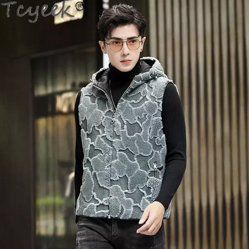 Tcyeek 2023 Men's Sheep Shearing Fur Jackets Fashion Wool Vest for Men Clothing Loose Fit Warm Winter Real Fur Vests Short Style