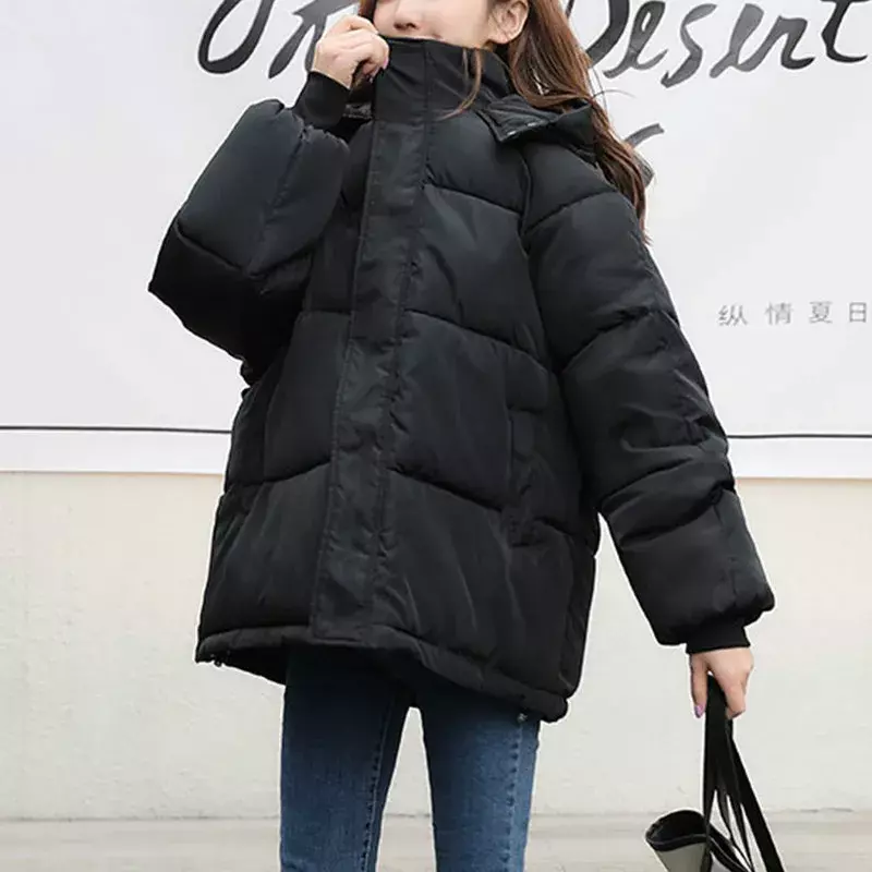 Chaqueta corta holgada con capucha para mujer, Abrigo acolchado de gran tamaño, de estilo coreano, a la moda, novedad de invierno, 2022