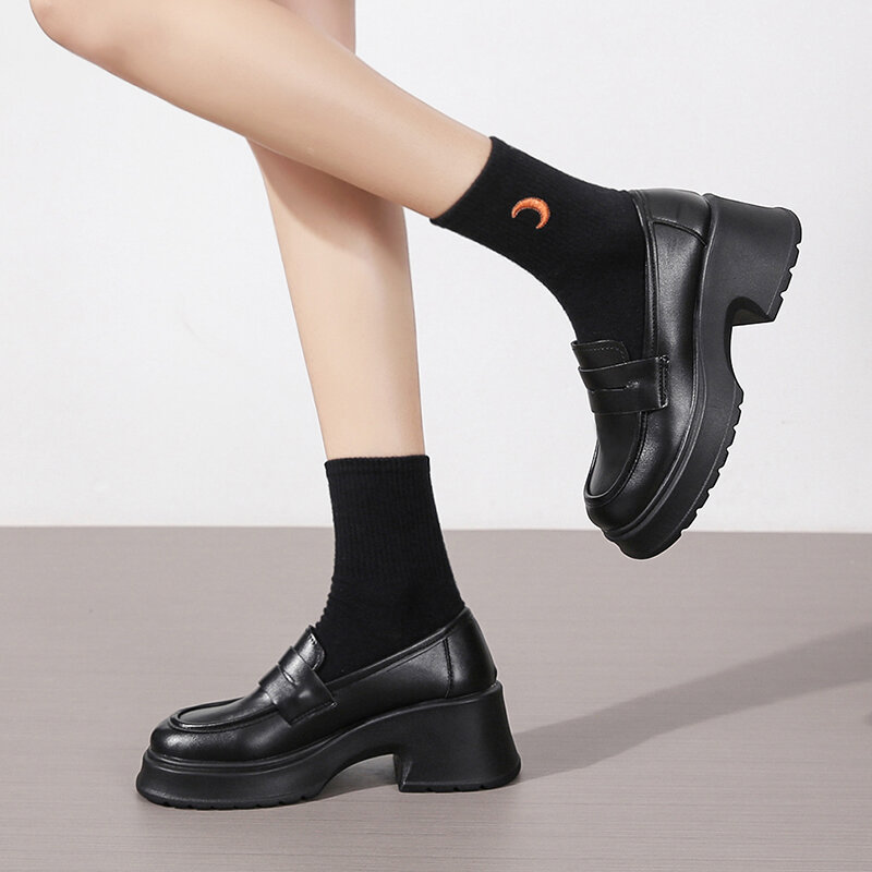 Lucyever-Mocassins de plataforma de couro PU para mulheres, sapatos Oxfords de salto grosso, deslizar, sapatos góticos universitários, estilo britânico, 2023