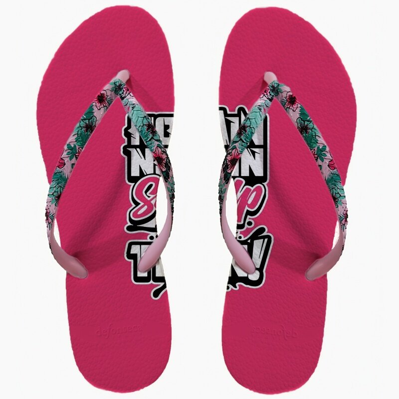 Chinelos frescos para as mulheres, chinelos de espinha de espinha com fundo plano, chinelos de praia macios, nova moda verão, 2024
