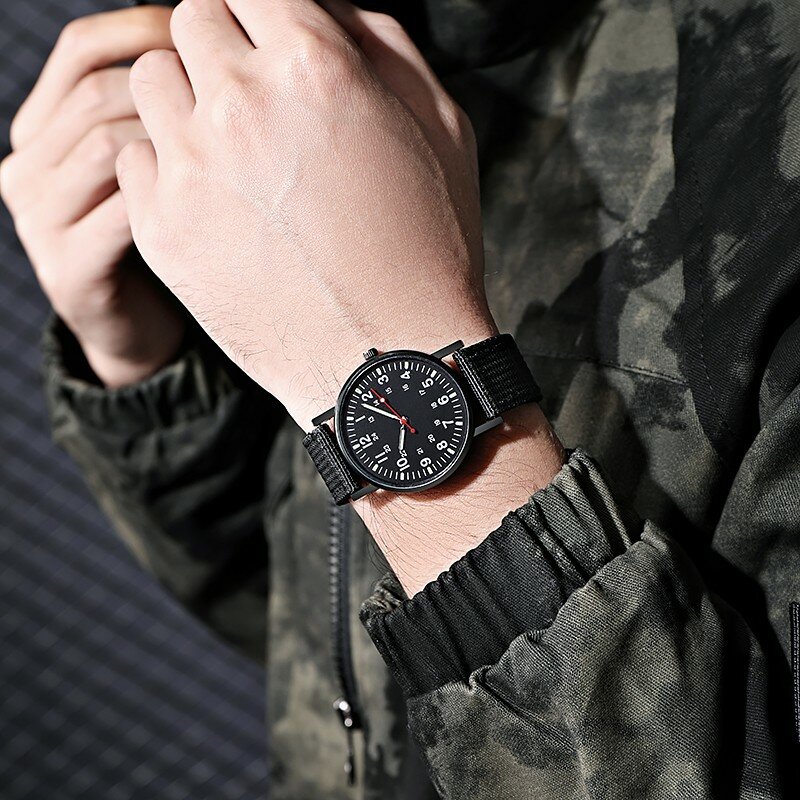 Zegarki dla mężczyzn Luminous opaska nylonowa zegarek wojskowy mężczyźni armia Wrist Quartz sport odporny na wstrząsy zegarki na rękę luksusowy Design