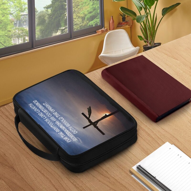 Cross Bible Verse Print Women's Christian Bags Be Strong and Let Your Heart Take CouHandheld Brierage Words Bible Carrying Bags