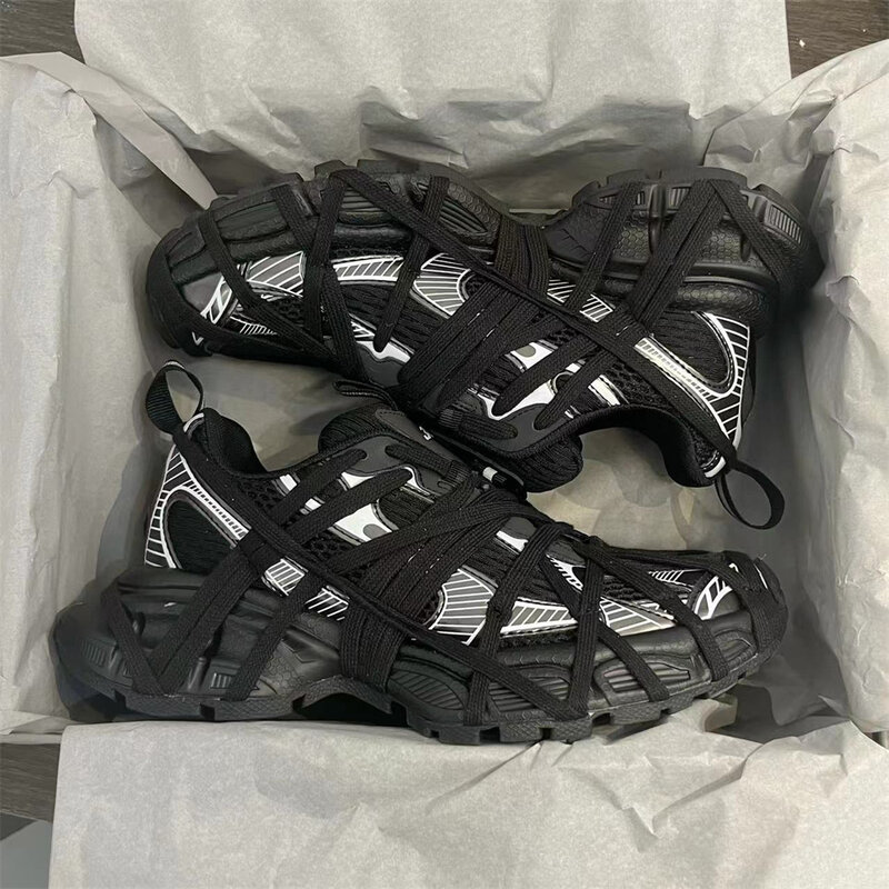 Zapatillas transpirables antideslizantes para hombre y mujer, zapatos ligeros resistentes al desgaste para correr al aire libre, diseño Original