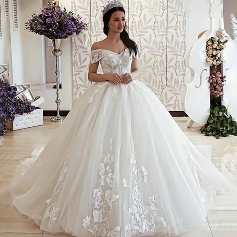 Princess Sweetheart Lace Appliques Ball Gown abiti da sposa 2024 Illusion Lace Up con strascico in Tulle abiti da sposa per le donne