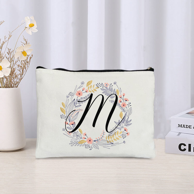 Initial of Wreath Makeup Case Trendy Luxury Cosmetic Bag Organizer Travel Toilet Necessity Pouch Best Gift for Mom Friend Sister