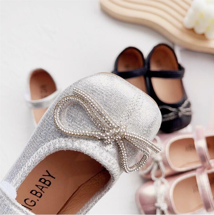 어린 소녀 아기 신발, 2024 용수철 가을 신상 소녀 공주 신발, 나비 매듭 패션, 편안한 싱글 신발, 21-30