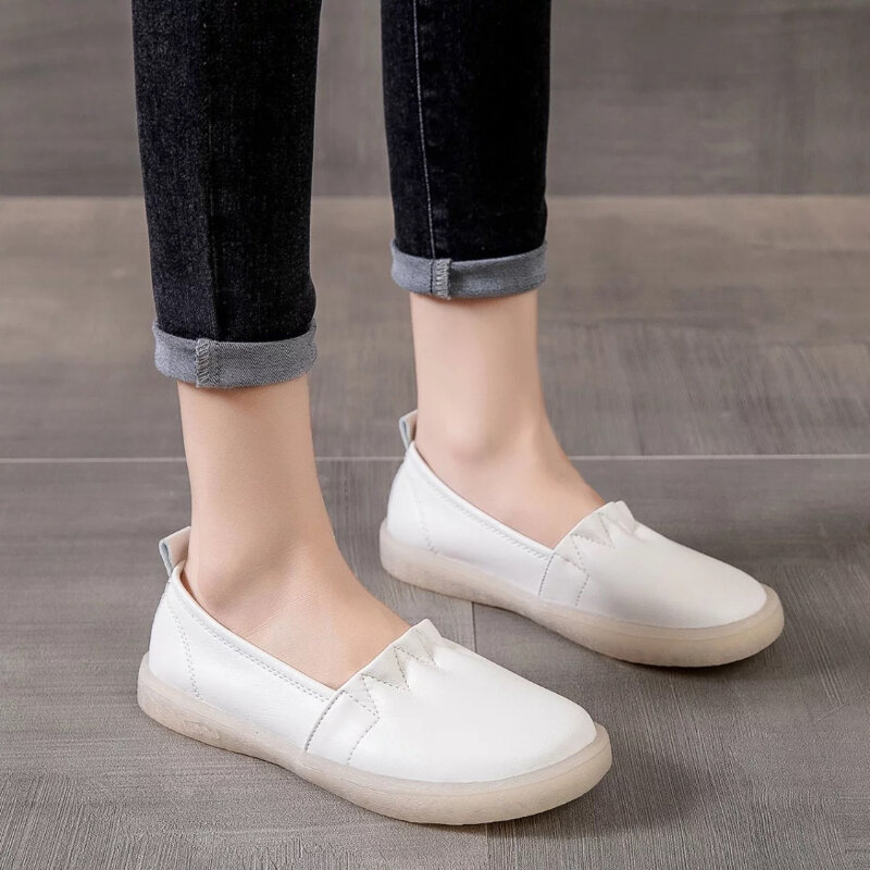 Zapatos blancos pequeños de cuero genuino para mujer, mocasines de color sólido con suela de gelatina, zapatos de cuero informales a la moda, 2024