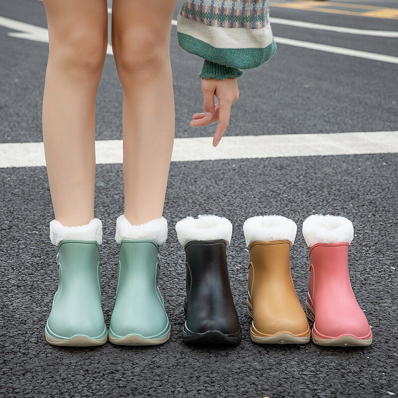 STRONGSHEN-Botas de lluvia de PVC para mujer, zapatos de goma impermeables de tubo medio, de suela gruesa, de felpa, antideslizantes, para exteriores
