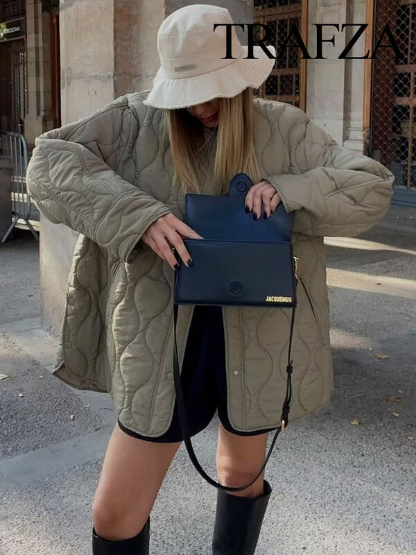 Куртка Женская Стеганая однобортная, с карманами, на осень