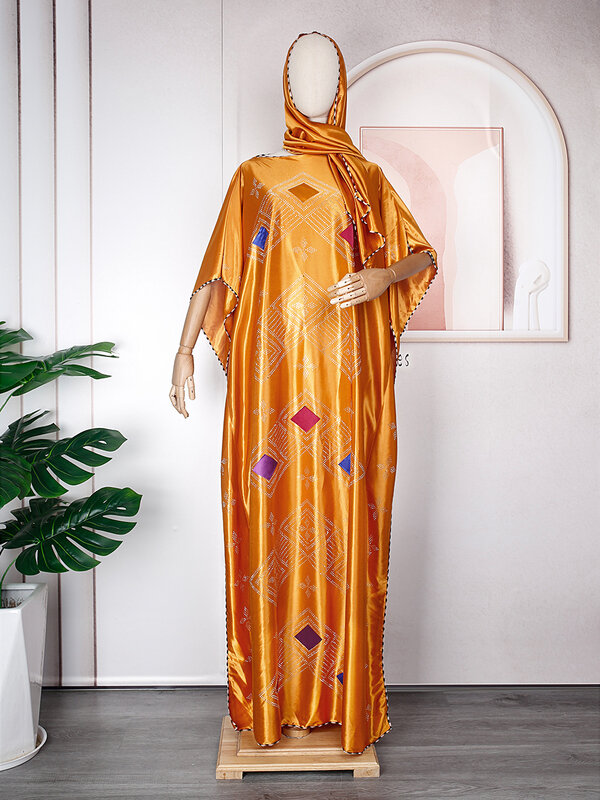Gaun ukuran Plus Eropa dan Amerika Serikat gaun wanita Afrika populer jubah panjang bor panas Muslim dengan syal kepala A-60
