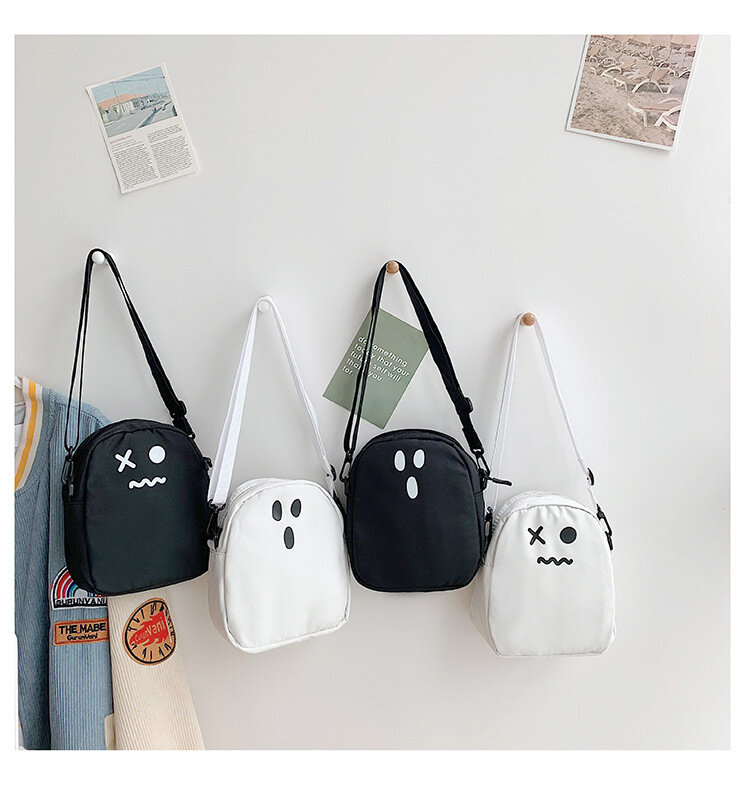 Schwarz Weiß Lustige Nette Geist Kawaii Frauen Leinwand Tasche Cartoon Harajuku Chic Ins Shopper Tasche Frauen Schulter Taschen Große Kapazität