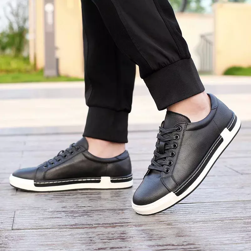 Fashion Casual Man Sports Shoes Mens Autumn Outdoor Tennis Sneakers Lightweight Comfortable Leisure Leather Shoes Male Plus Size