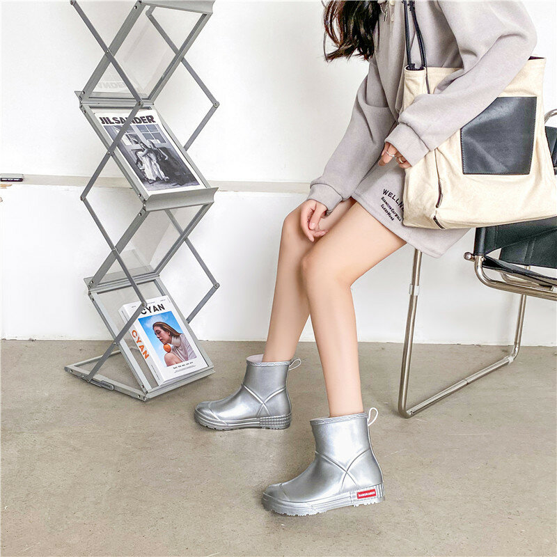 Brand New Fashion Rain Shoes Women Outside Wear Water Shoes Female Non-slip Waterproof Work Shoes
