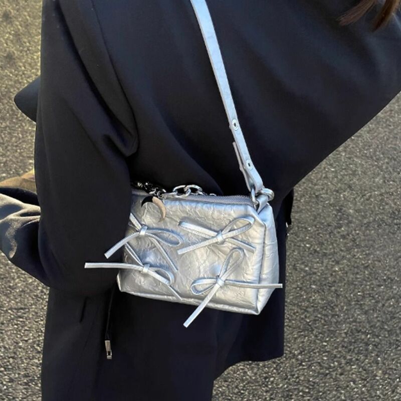 Y2K Silver Small Square Bag New Square Bag Silver Bow Decorated Crossbody Bag Harajuku Style Silver Color Underarm Bag