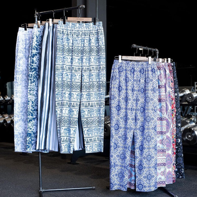 Pantaloni della tuta da uomo in stile americano moda abbigliamento da uomo estate traspirante asciugatura rapida pantaloni larghi Fitness Casual stampati digitali