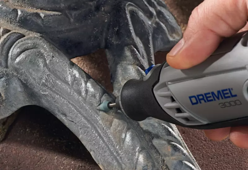 Dremel 3000-N/18 Variable Speed Rotary Tool, 18 Accessories | USA | NEW