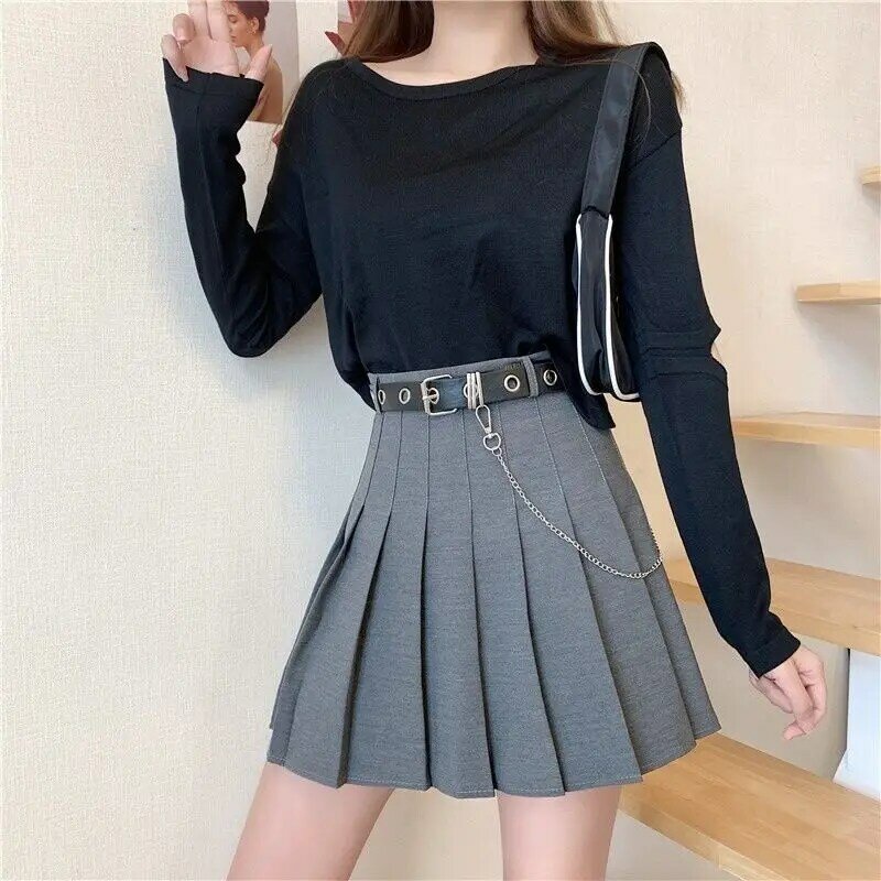 Y2k-minifalda plisada con cadena para mujer, ropa de trabajo negra de cintura alta, ajustada, retro, primavera y verano