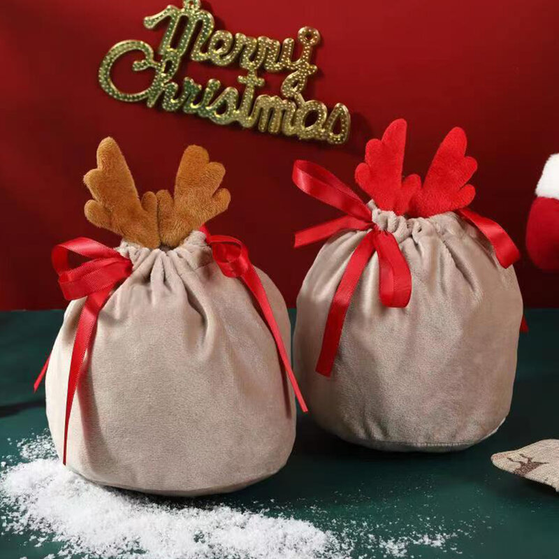 Bolsa de regalo de reno de Navidad para niños, sacos de Papá Noel de terciopelo con cordón, decoración de Navidad, regalo de fiesta de año nuevo, 5/10 piezas
