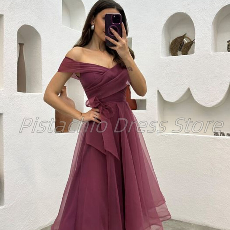 Klasyczne suknie wieczorowe tiulowe z dekoltem w szpic bez rękawów długość herbaty dla kobiet sukienki na przyjęcie Vestido De Noite