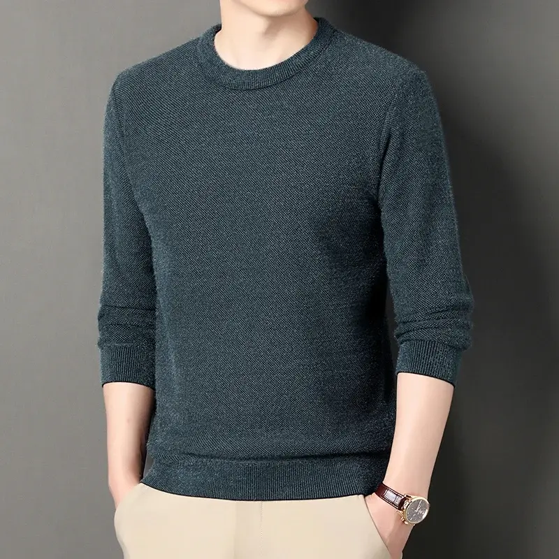 Autumn and Winter New Men's Comfortable, Warm, and Casual Versatile Pullover with Bottom and Thickened Plush