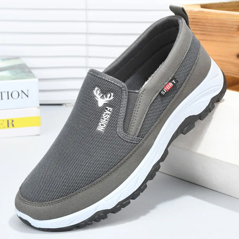 Men's Canvas Shoes with Soft Soles Casual Breathable Comfortable Sliding Sleeves Men's Cloth Shoes Men's Oxford Sneakers