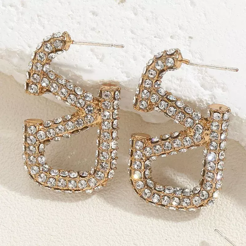Light Luxury Full Diamond  Letter V Earrings for Female, Stand Alone New Alloy Letter Earrings for Women