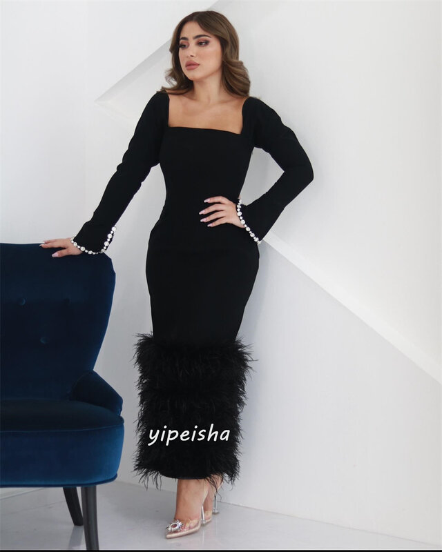 Yipeisha современный стиль Формальные Вечерние платья с квадратным вырезом русалка бисером перья атласные на заказ
