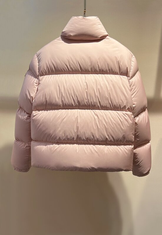 Jaqueta rosa confortável, jaqueta de personalidade simples, moda versátil, nova, outono e inverno, 2024, 1116