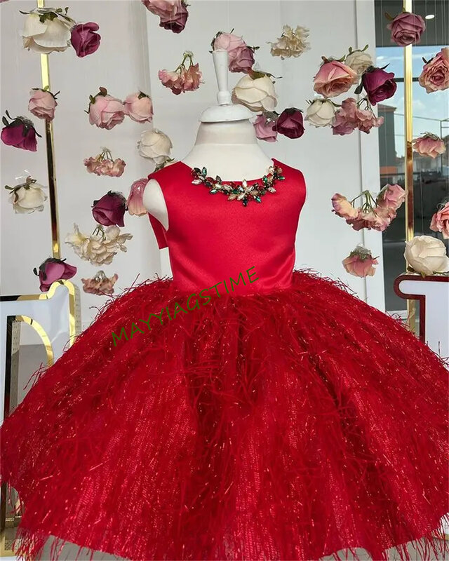 かわいい弓の赤い花の女の子のドレス、ふくらんでいる小さな女の子のドレス、きらめくプリンセスd