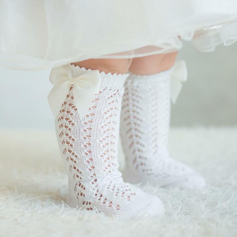 Calcetines de algodón resistentes a la decoloración para bebé, medias de malla Floral hasta la rodilla con lazo, regalo de cumpleaños, 1 par
