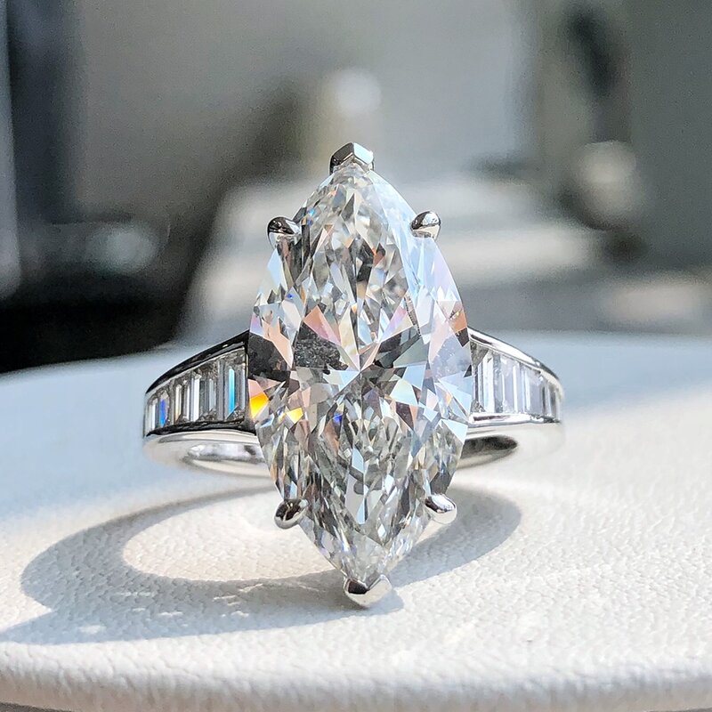 شكل ماركيز خاتم الماس مختبر ، اللون F ، 7.01ct ، 18K ، الذهب الأبيض