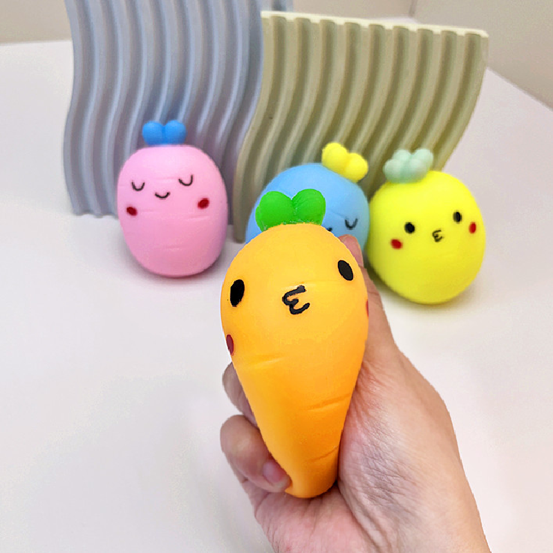 Bola de ventilación de dibujos animados Kawaii para niños, juguete de descompresión de zanahoria TPR, rábano de imitación vegetal, decoraciones de regalo, Verano