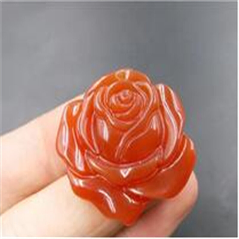 Natuurlijke Rode jadeïet Rose Hand Gesneden Lucky Amulet Ketting Hanger