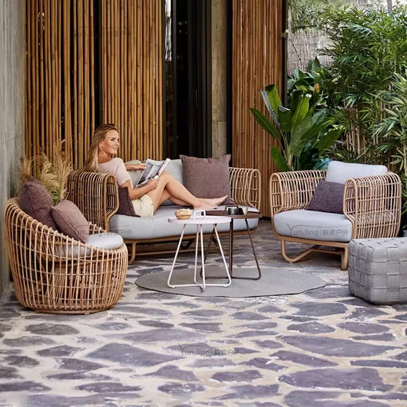 Уличный диван из ротанга на заказ, комбинированная мебель с защитой от дождя и солнца, для отдыха, жилых помещений, виллы, комнатных стульев из ротанга