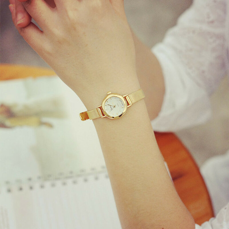 นาฬิกาควอตซ์สายตาข่ายสำหรับผู้หญิงนาฬิกาข้อมืออนาล็อกแฟชั่นสไตล์เรียบง่ายนาฬิกาข้อมือควอตซ์ reloj mujer montre Femme relogio