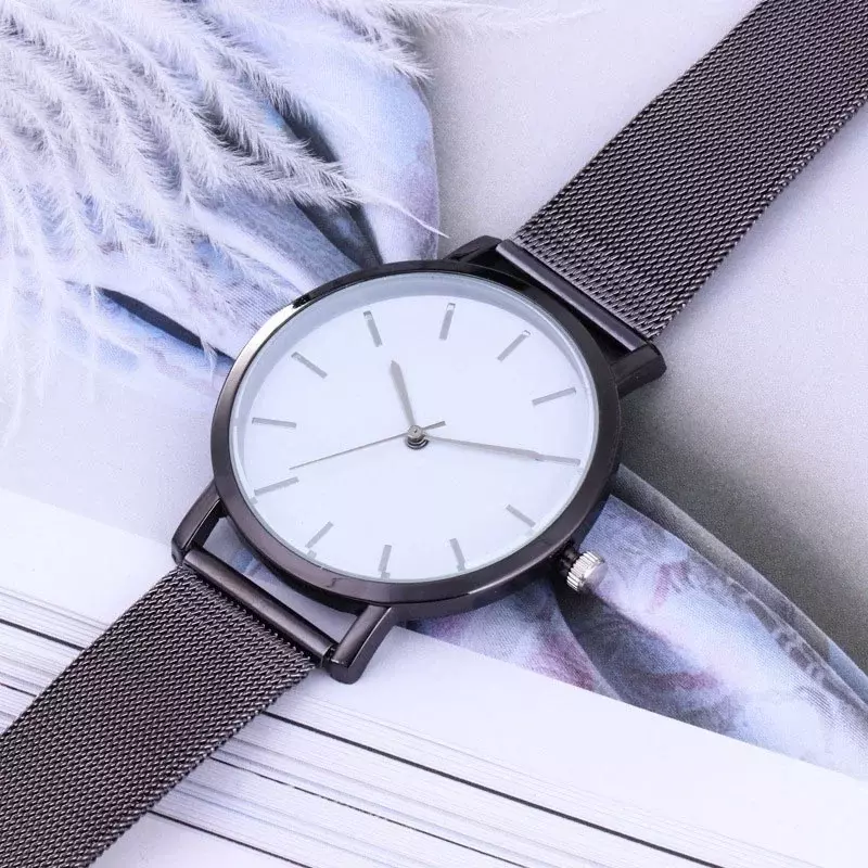 Roségold Mesh Armband Uhr für Damen neue Mode Trendsetter mit einfachen Temperament Genf Quarzuhr für Frauen