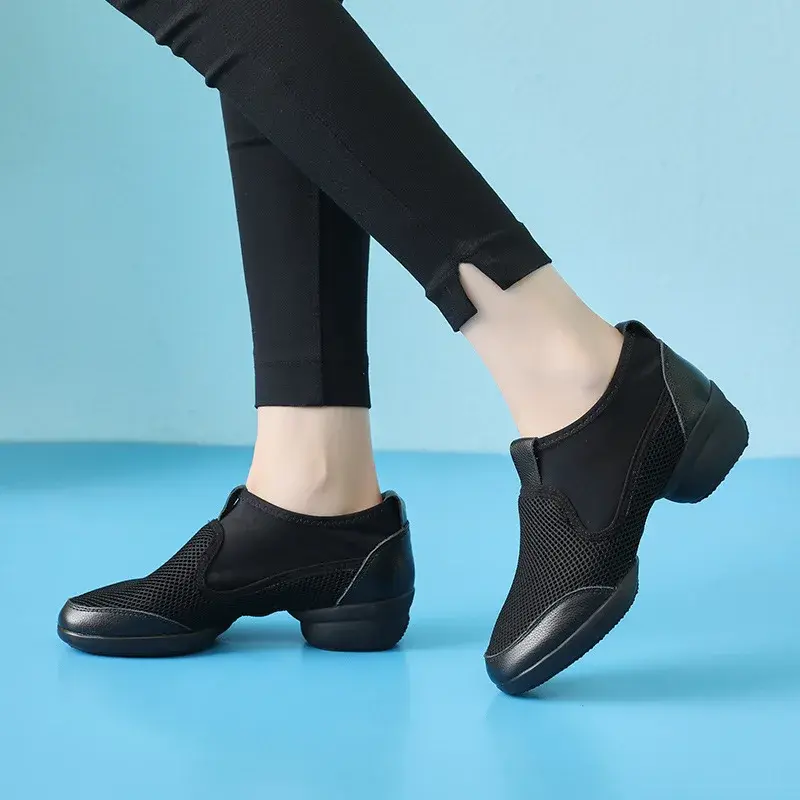 รองเท้าเทรนนิ่งส้นนิ่มลายตาข่ายรองเท้าเต้นผู้หญิงแฟชั่นใหม่รองเท้าเต้นคลาสสิคกลางแจ้งหนังแจ๊สสีดำ
