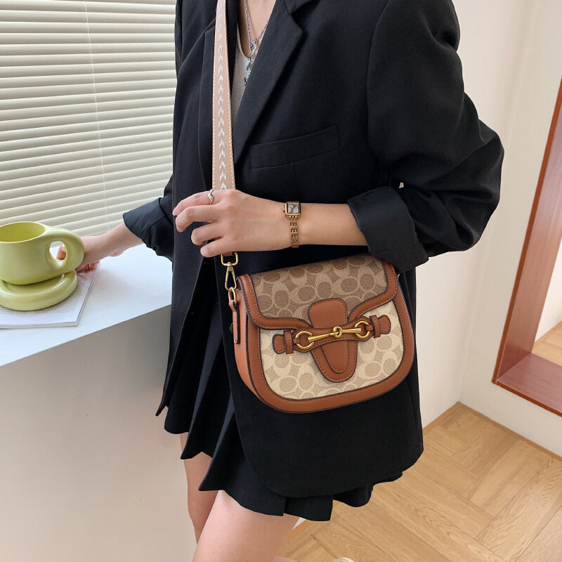 Новая модная Ретро сумка через плечо Корейская версия в западном стиле седельная сумка с широким ремнем через плечо женская сумка через плечо